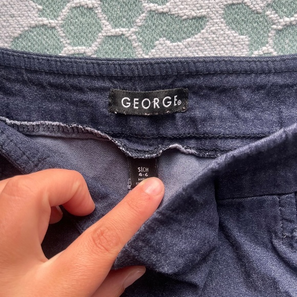 Womens bundle of 3 long shorts Small - Picture 7 of 13